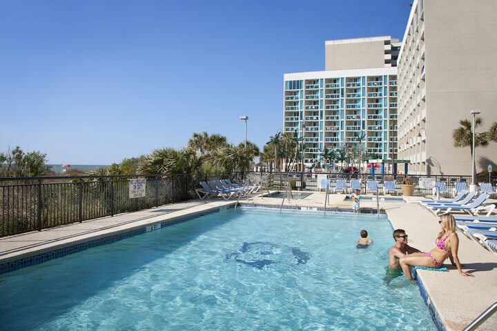 Pool 10 of 37