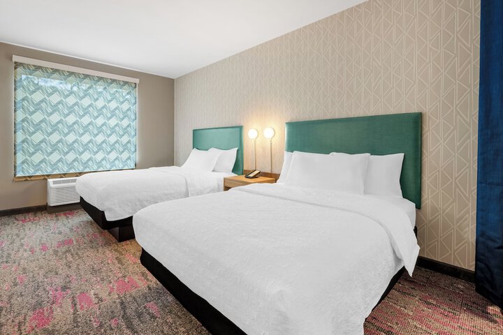 Home2 Suites by Hilton Sneads Ferry North Topsail Beach