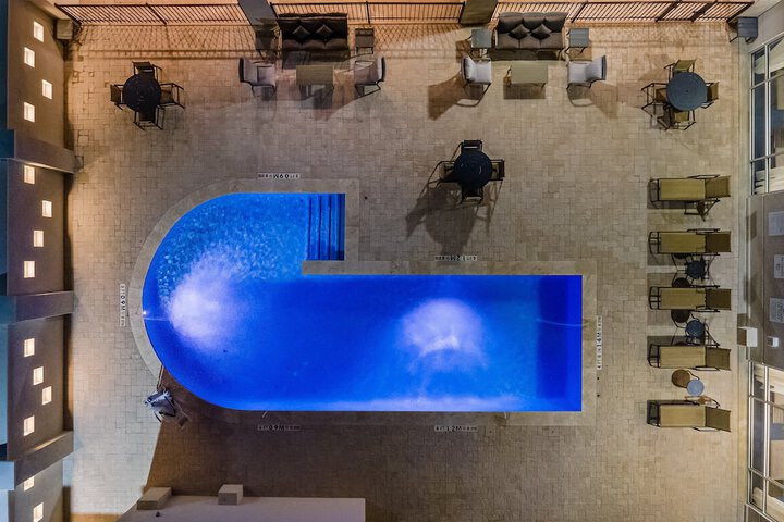 Pool 14 of 56