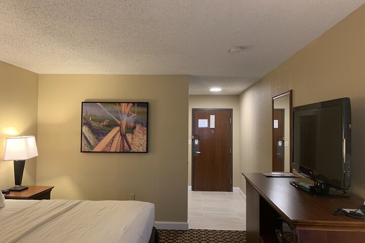 Best Western Plus Wooster Hotel & Conference Center