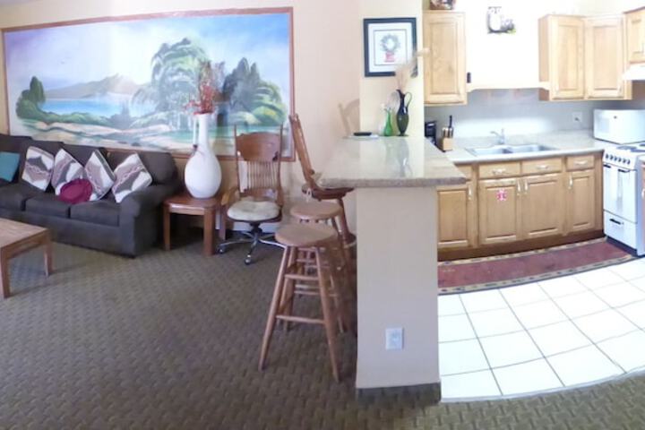 Room 17 of 27