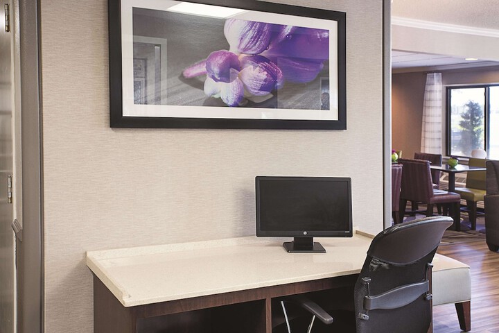 Business Center 67 of 67