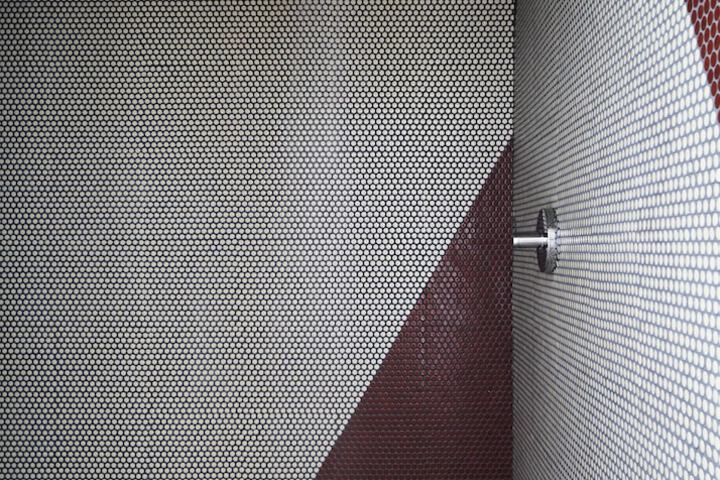 Room 44 of 79