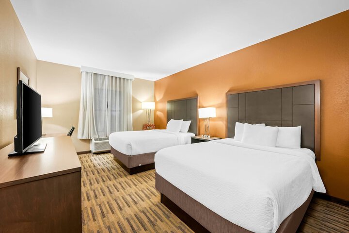 La Quinta Inn & Suites by Wyndham Boone University
