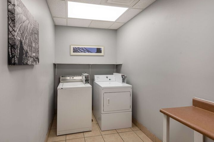 Country Inn & Suites by Radisson Findlay, OH
