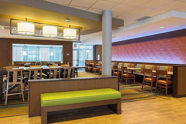 Fairfield Inn & Suites Jamestown