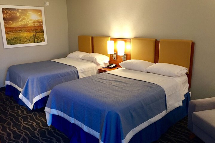 Room 11 of 20