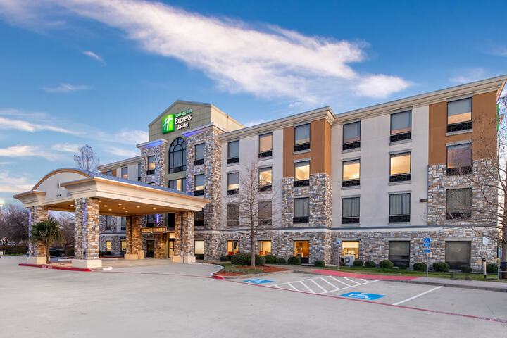 Hotel 3 of 44