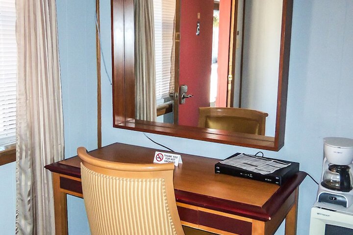 Room 57 of 83