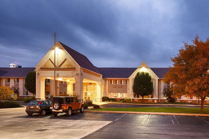 Hotel 2 of 28