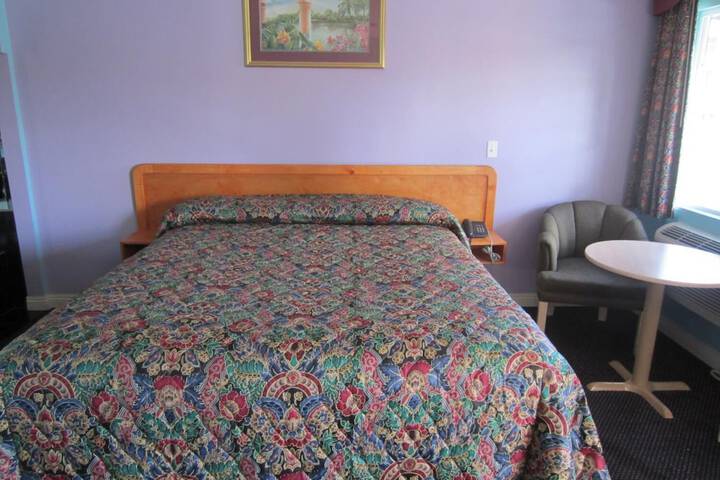 Room 23 of 26