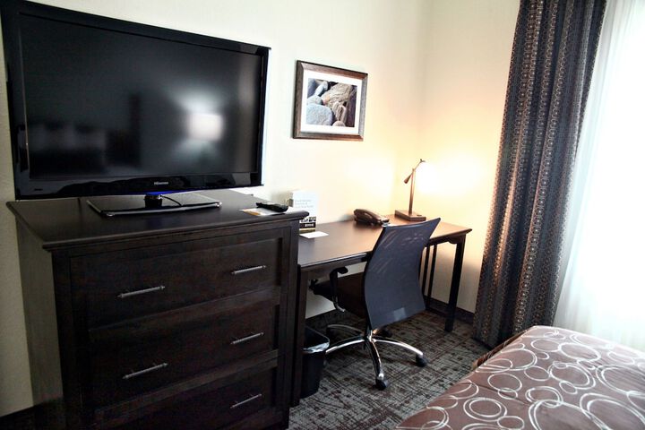 Staybridge Suites Minot by IHG