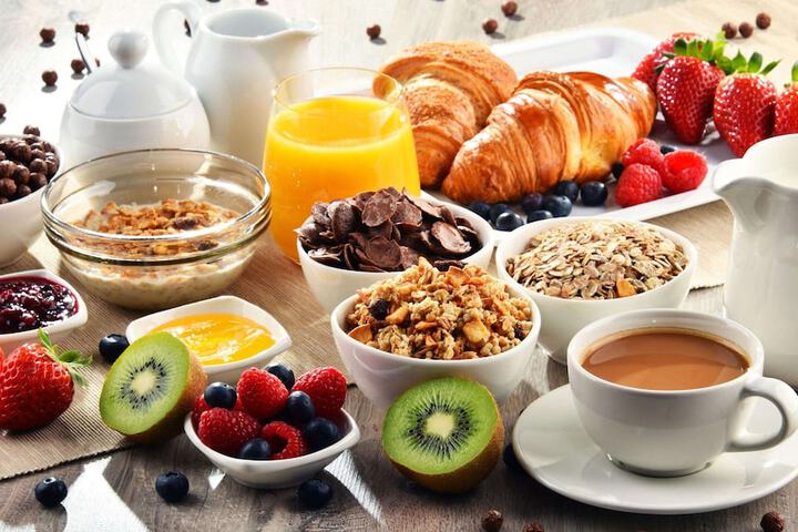 Breakfast/Coffee Service 22 of 25