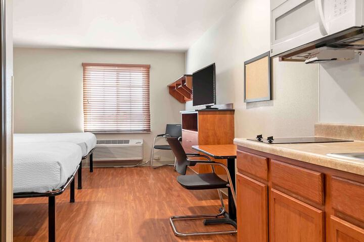 Extended Stay America Select Suites - Grand Rapids - Wyoming