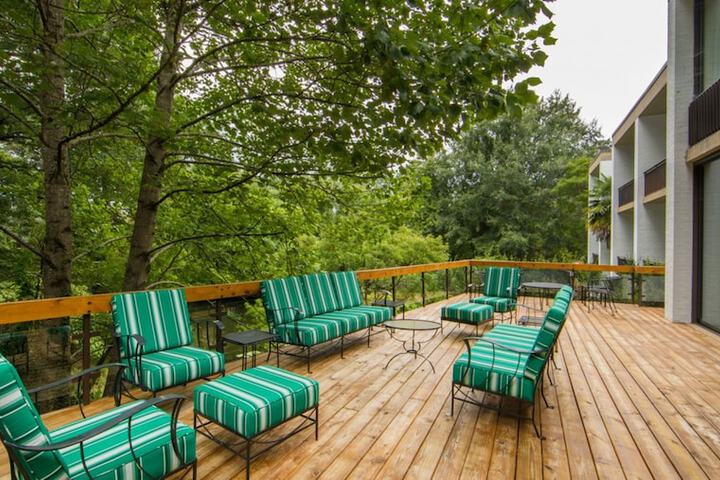 Terrace/Patio 40 of 48