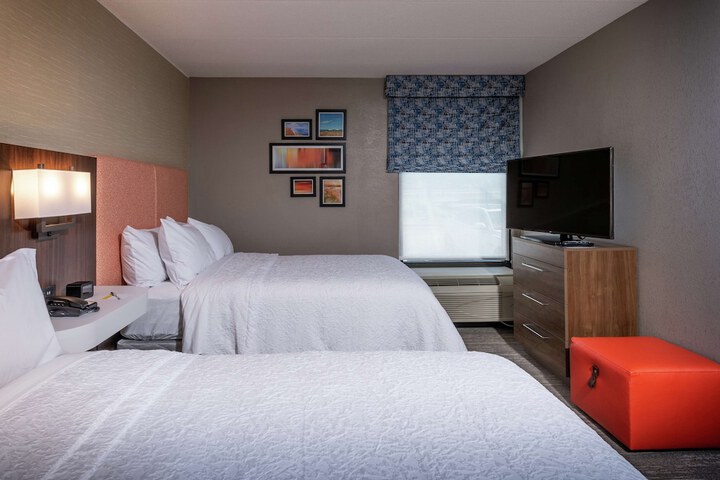 Room 34 of 67
