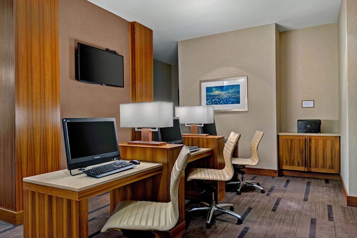 Hyatt Place Fredericksburg at Mary Washington