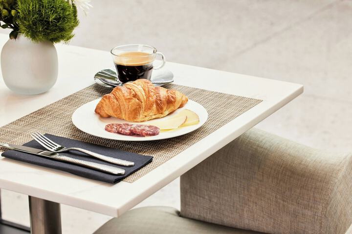 Breakfast/Coffee Service 54 of 66