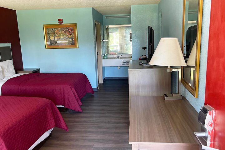 Room 36 of 38