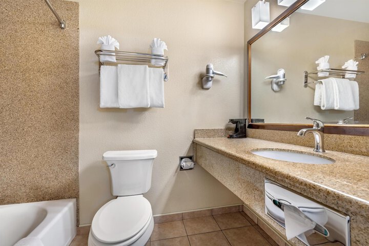 Best Western Tradewinds