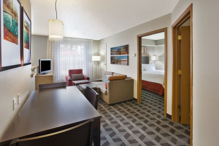 Towneplace Suites by Marriott Brookfield