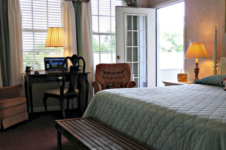 Americus Garden Inn