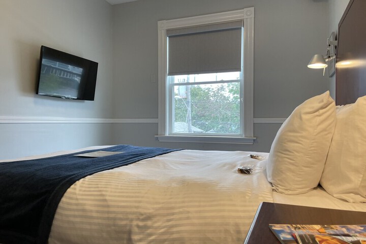 Emerson Inn
