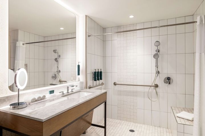 Doubletree by Hilton Abilene Downtown Convention Center