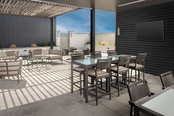 Terrace/Patio 50 of 51
