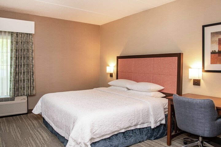 Hampton Inn & Suites Rochester / Victor
