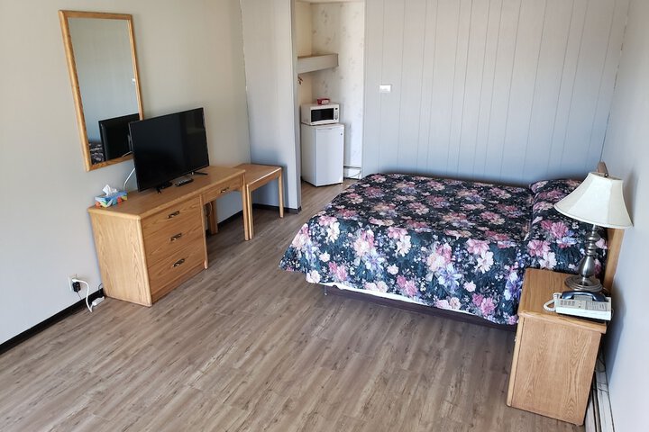 Room 11 of 20