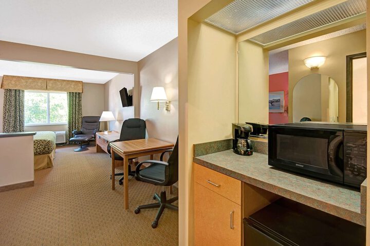 Room 25 of 45