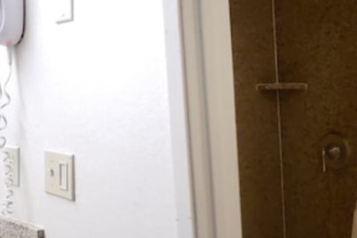 Room 39 of 42