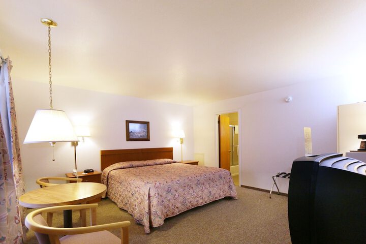 Room 16 of 26
