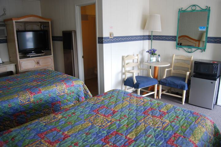 Room 12 of 34