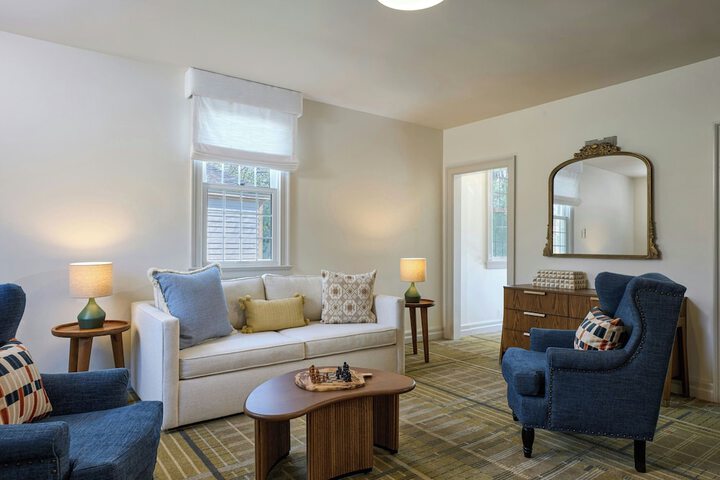 Dearborn Inn Autograph Collection
