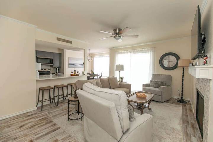 Cape Terrace Waterfront Oasis