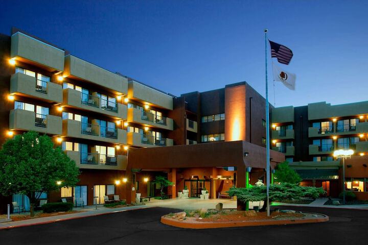 Hotel 2 of 39