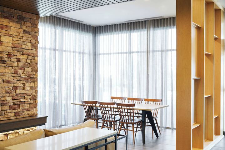Hotel Interior 7 of 20