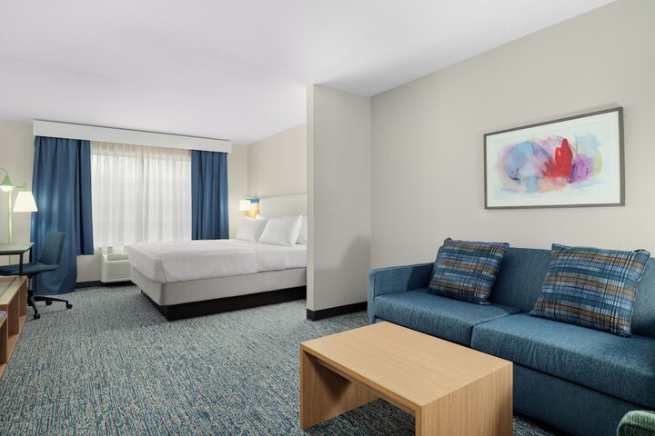Garner Hotel Madison Huntsville Airport by IHG