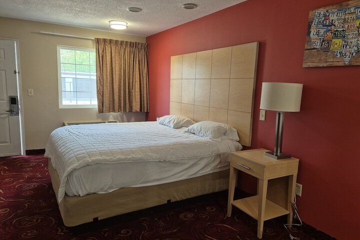 General Bragg Inn & Suites Chickamauga