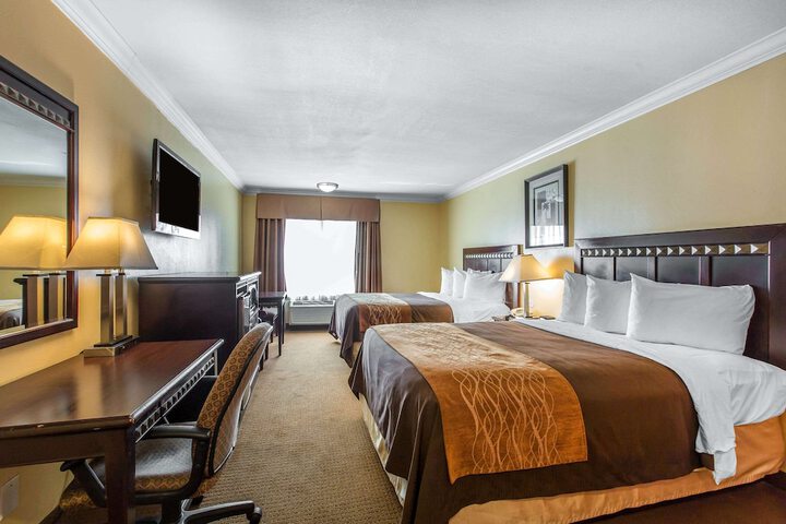 Room 22 of 39