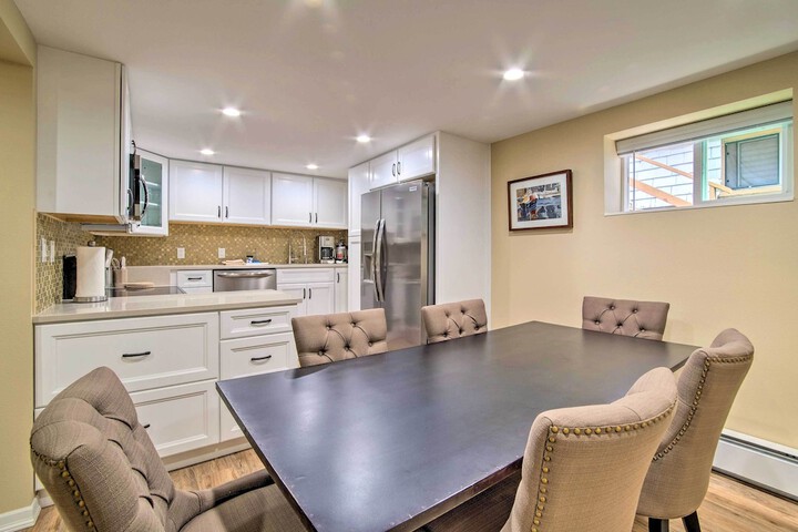 Cozy North Bend Getaway in Walkable Location!
