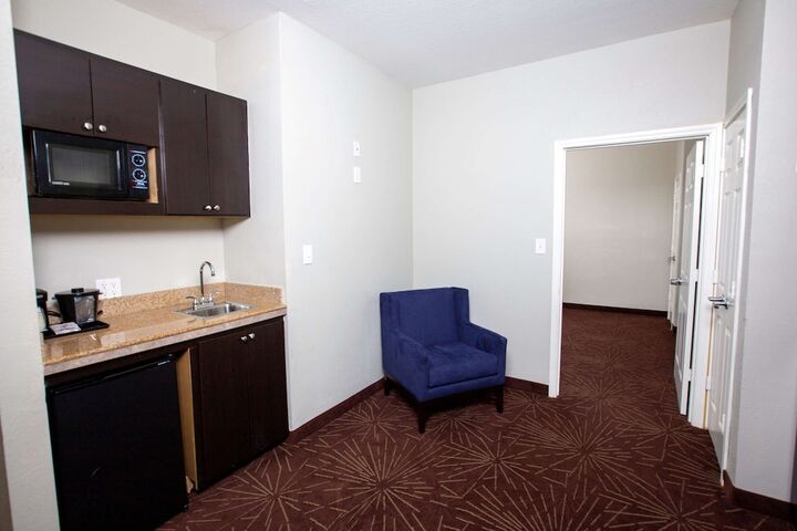 Room 20 of 61