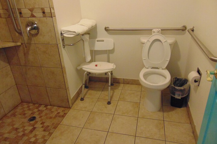Room 44 of 48