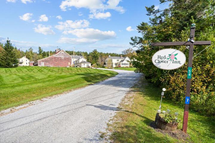 Red Clover Inn