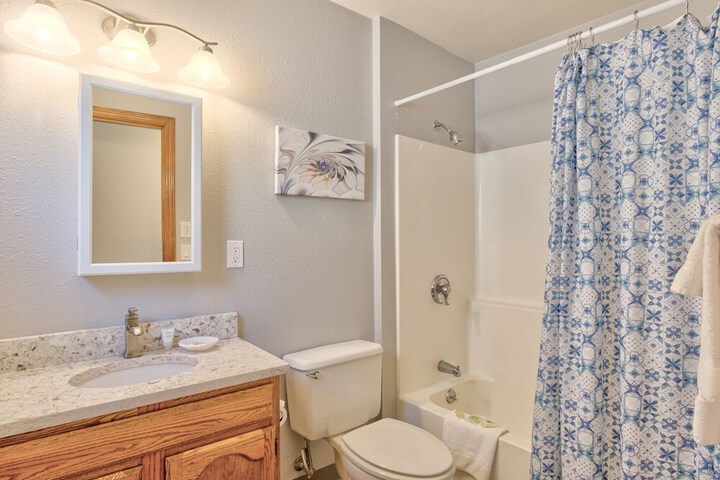 Room 281 of 399