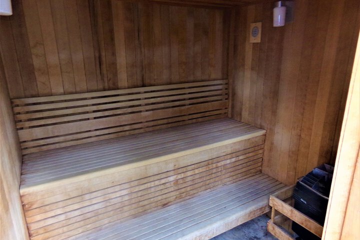 Spa 27 of 42