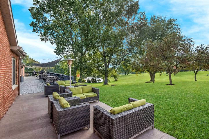 Wyndham Garden Galena Hotel & Day Spa