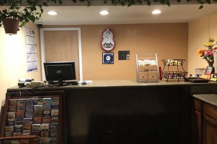 Klamath Motor Lodge